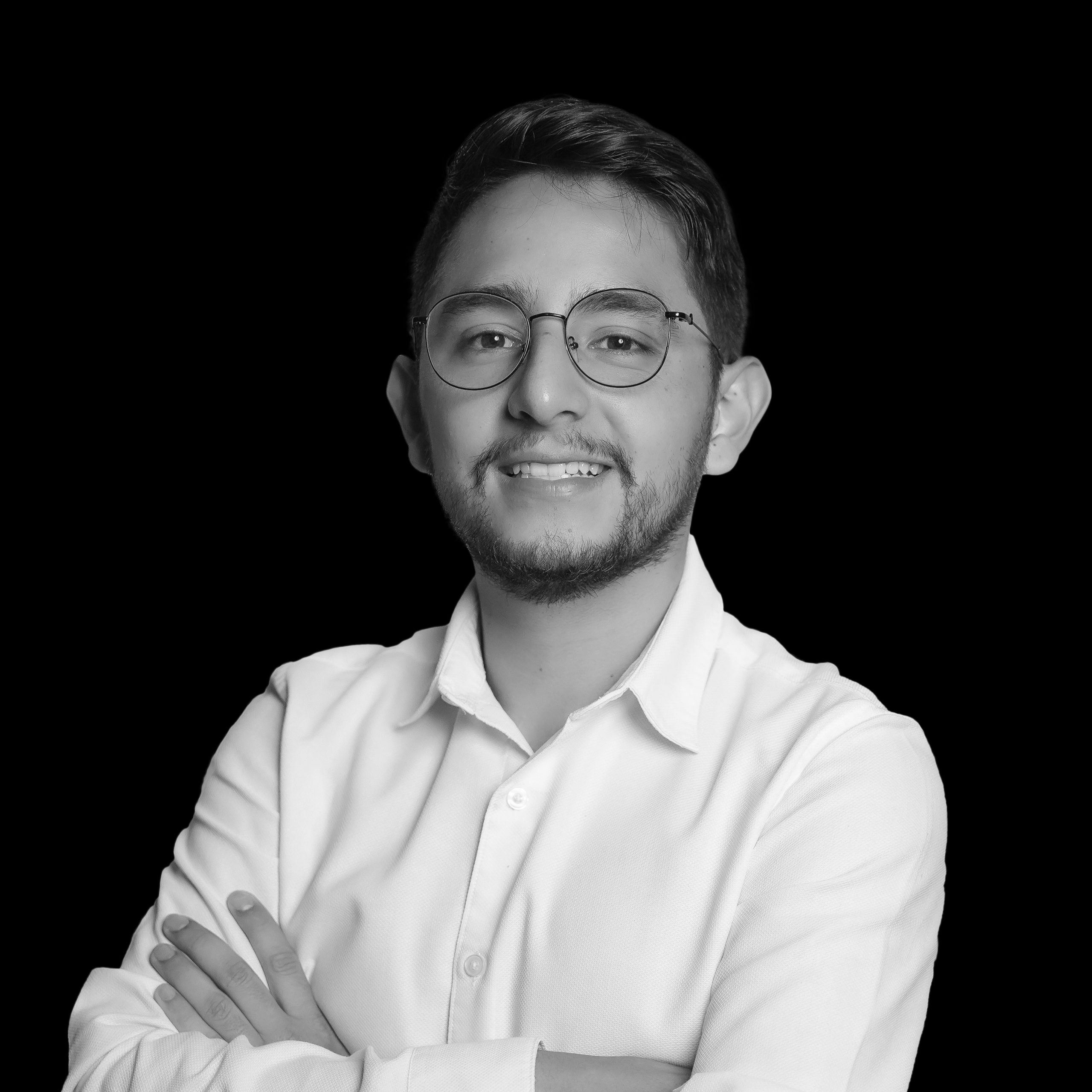 Nicolas D.
